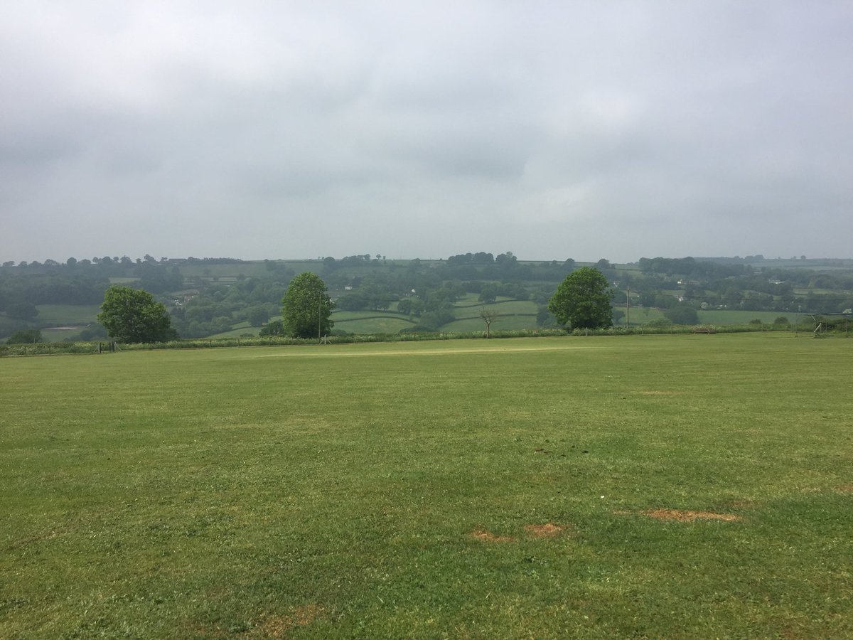 ChardstockCC's tweet photo. Today's game between @ChardstockCC &amp; @HEATHCOATCC  2nds is on. Start at 1:30pm. Weather is currently dry &amp; warm. Come &amp; watch what promises to be a great game of cricket. #villagecricket #cricketfamily #playhardbutfair @DevonCricket https://t.co/TcL5b4XHjn