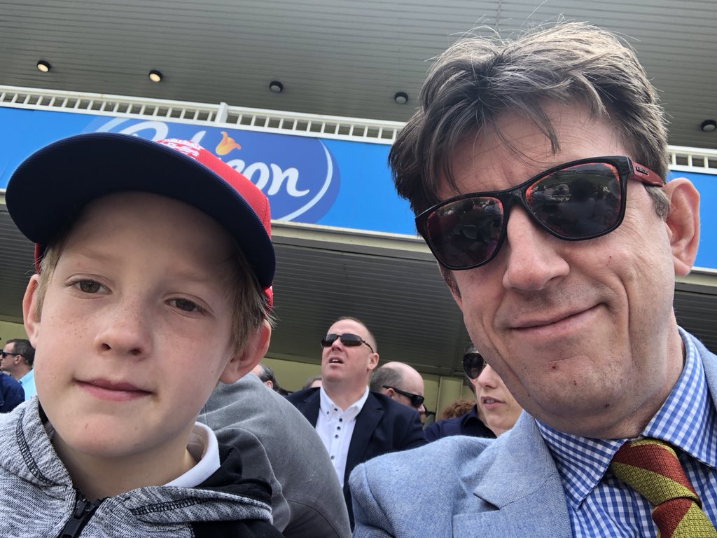 lindseymat's tweet photo. Lovely day at #LoveLords #EngvsPak https://t.co/29H0sRQUiN