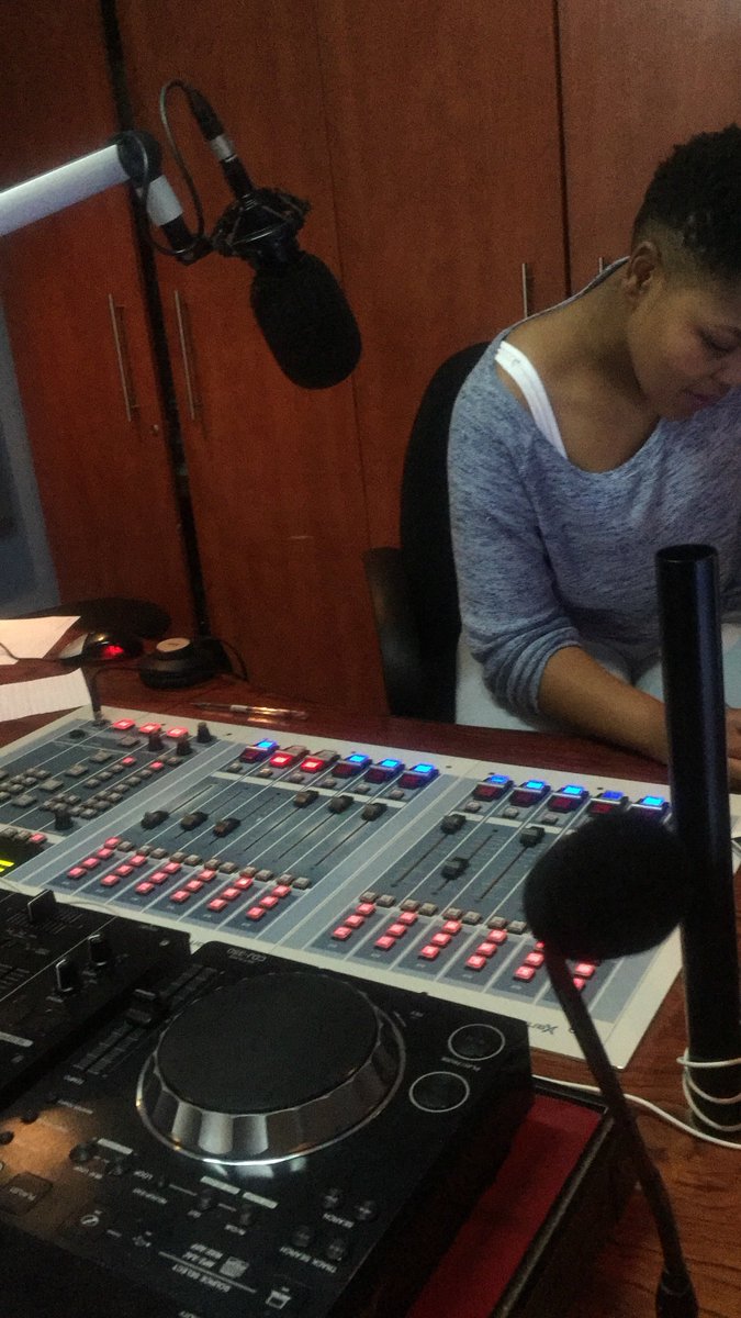 Djyme's tweet photo. Urban Chat Show on Kasie FM with @AmandaM_KLS 🙏🙆😍😇 https://t.co/ULJ8TrhJye