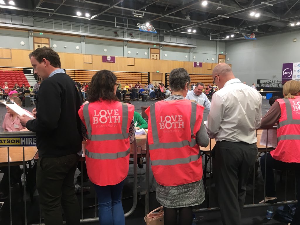 BarryWhyte85's tweet photo. Finally tally for #Donegal 

Yes - 48%
No - 52%

Donegal looking likely to be only constituency in Ireland that has voted No. 

#abortionreferendum @OceanFmIreland https://t.co/Aiejo4HDX1