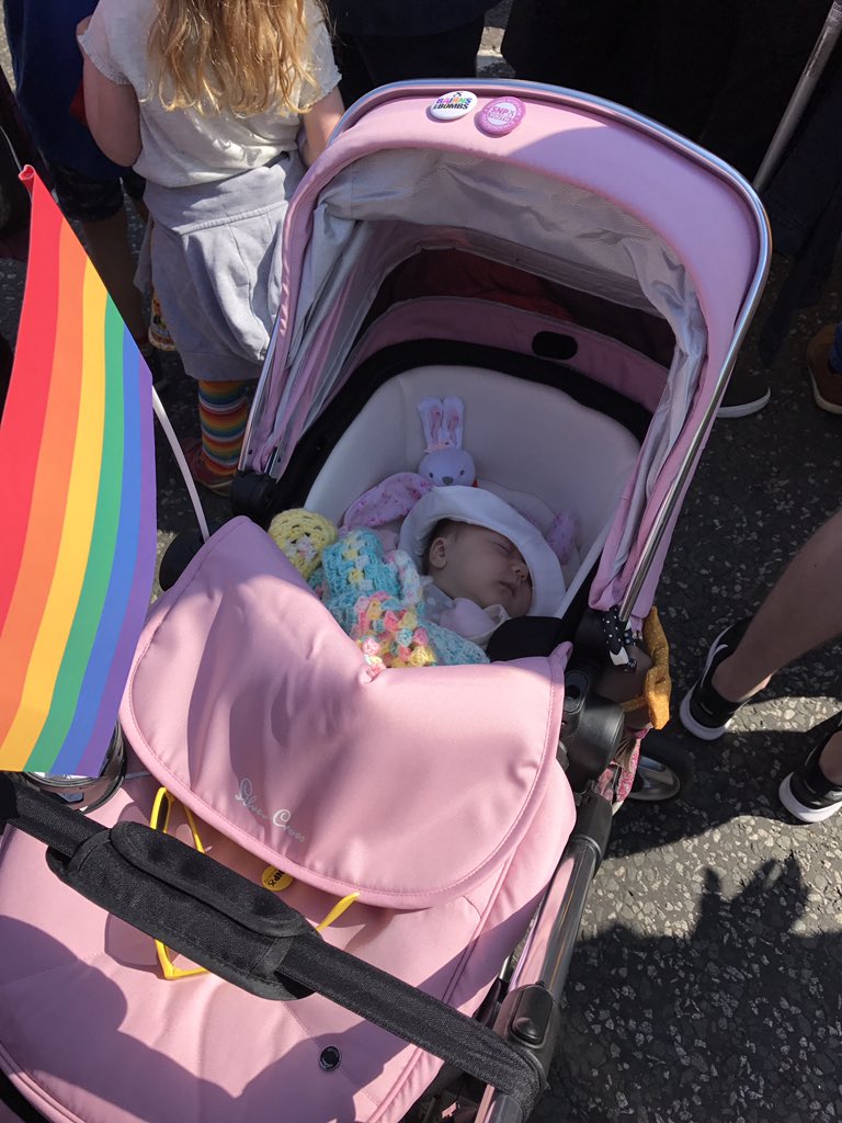 JessicaMennie's tweet photo. Awesome morning marching with @YSINorthEast for @GrampianPride with my babe Elodie. #GrampianPride2018 #SNPYouth https://t.co/4zr712nZ54