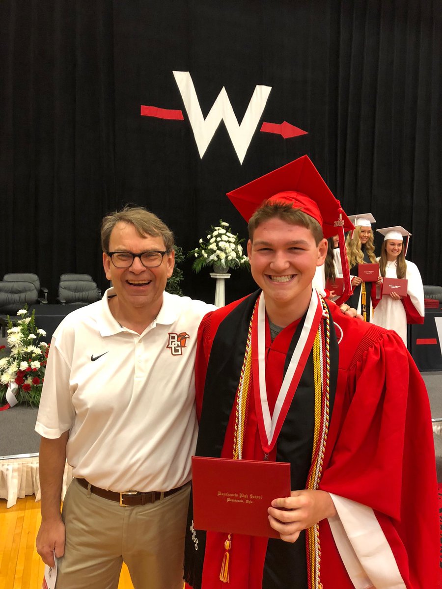 VanFalcon1's tweet photo. Leadership matters. Attitude matters. @bgsu welcomes class president Grant Turner. Big difference maker on day one out of Wapakoneta. #WatchThisGuy #NoLimits https://t.co/upa19Ar1bK
