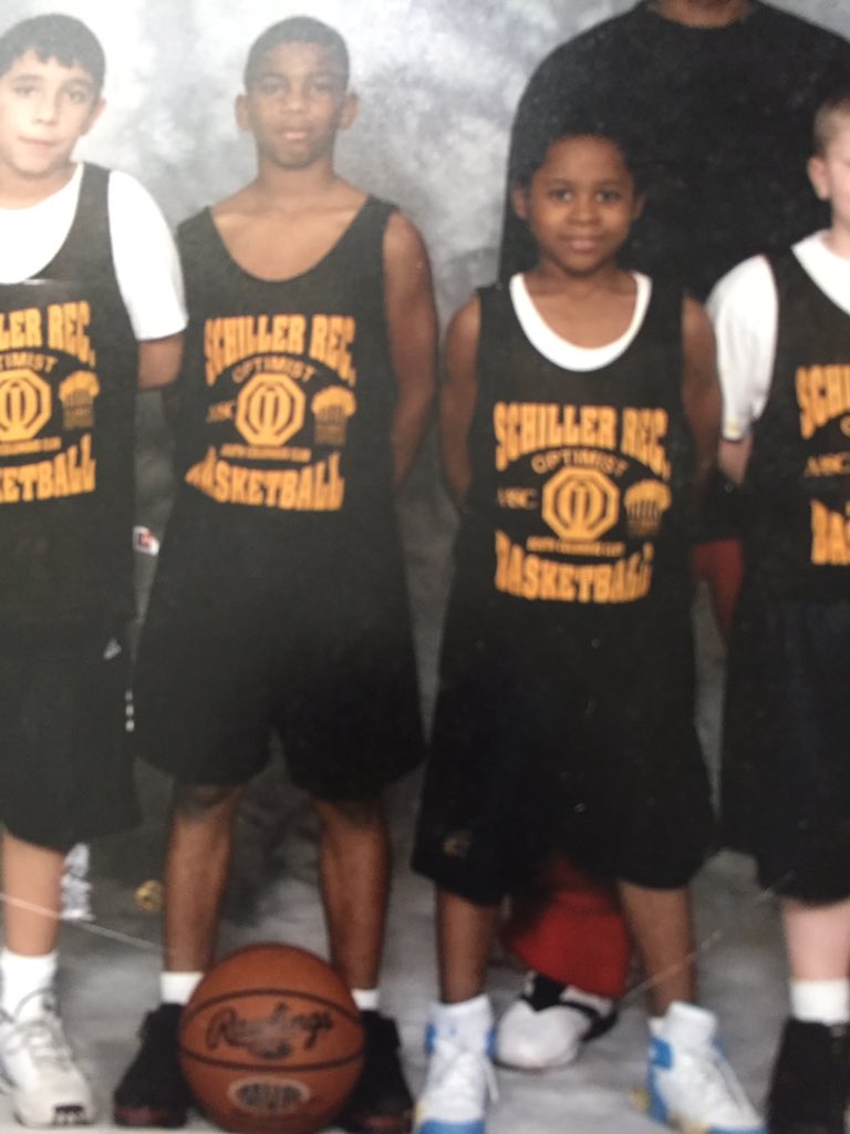 iLiveTo_Hoop2's tweet image. I lost some angels😪😓🙏🏾 but I got some blessings coming😌 #RipRozay #RipAMD