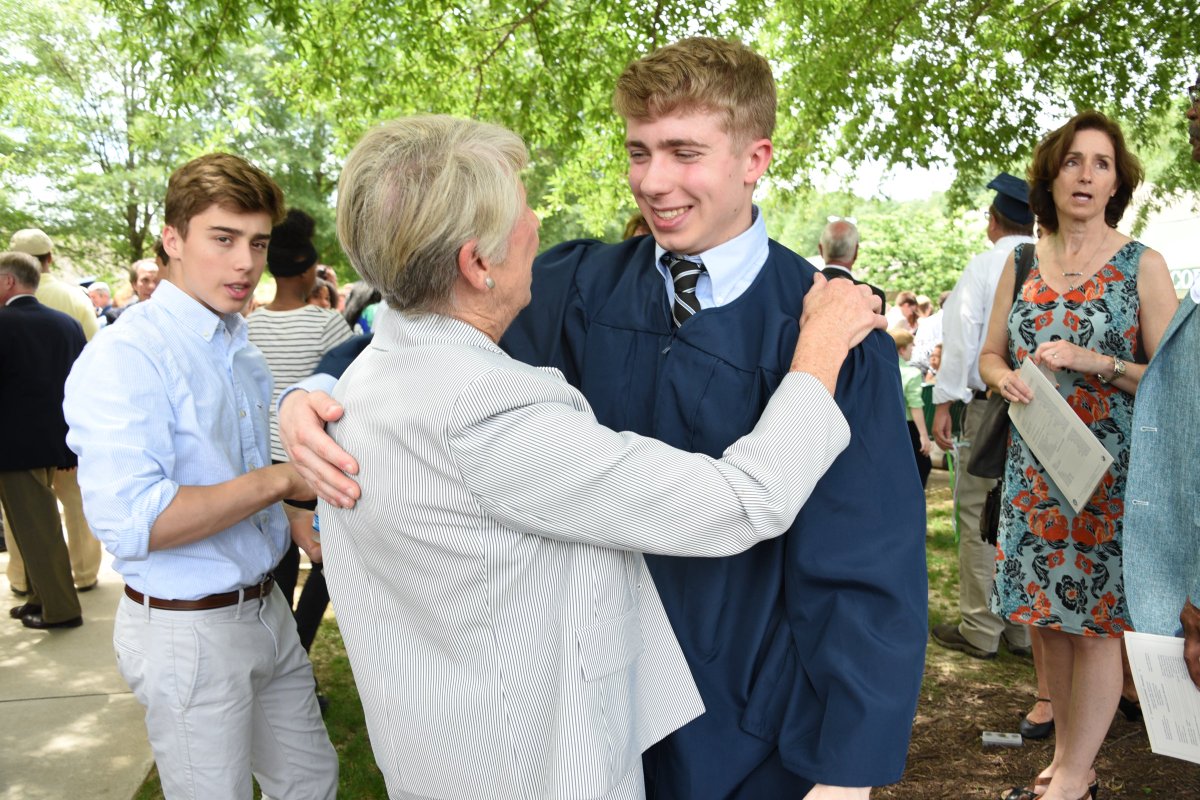 Trinity_RVA's tweet photo. Congratulations and happy (Titan) trails to the Trinity class of 2018!
More event photos at https://t.co/RaIpyXFpR8.
#TESGraduation #DiscoverYourPath #TES2018 https://t.co/2i733fIfE5