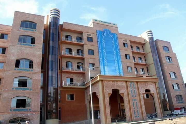 7/15) Lady Reading Hospital Peshawar New Allied Building Capacity : 800 beds Start year : 2007-08Completion Year : 2018Status : Near completion.