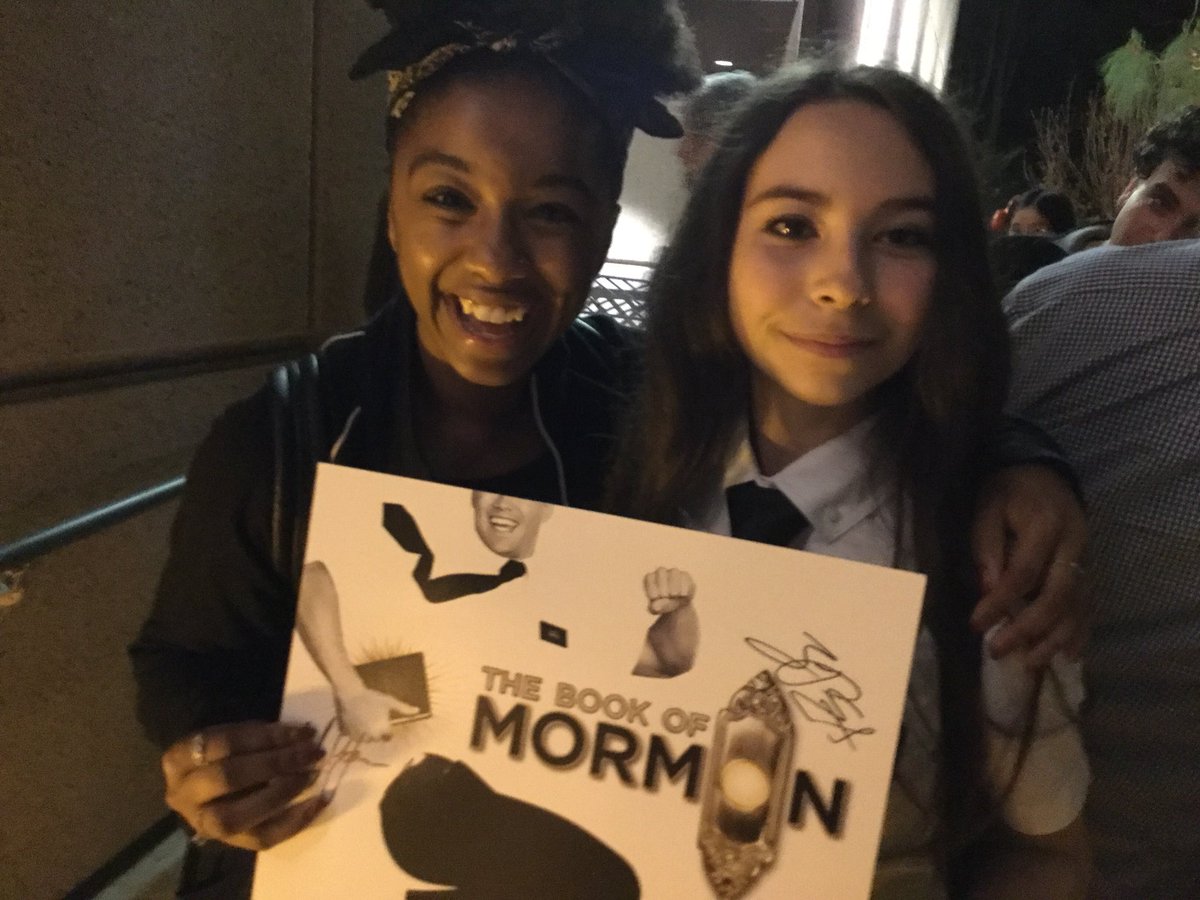 pinecone2532's tweet photo. Happy 3,000 @BookofMormon!! Thank you for blessing us 3,000 times. Idk what I would do without this show. Tomorrow is a latter day! 🛎 #BOM3000 https://t.co/varYNpGD2w