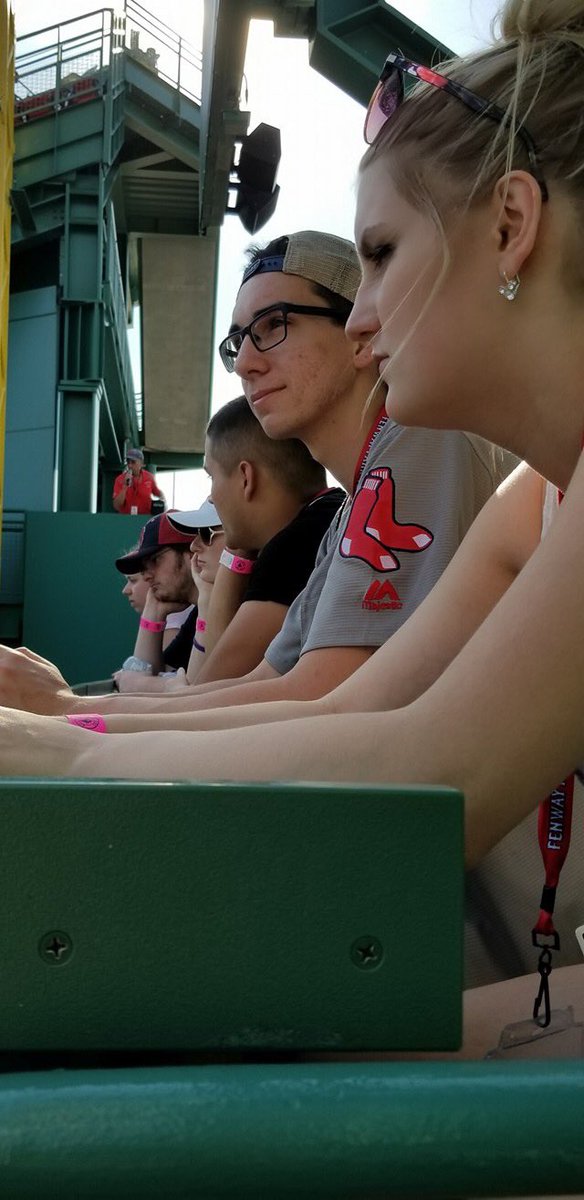 Gansett2018's tweet photo. Senior Class Trip- Fenway https://t.co/8p3MMdjsb4
