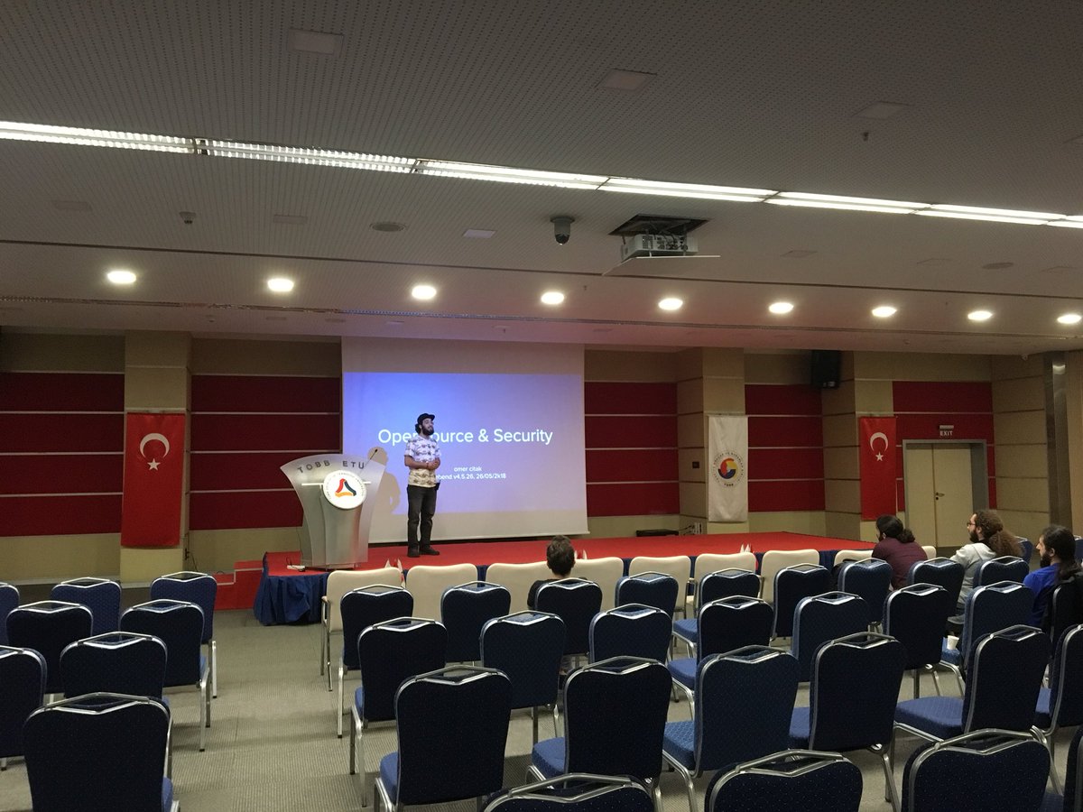 webendorg's tweet photo. Opensource & Security hakkındaki konuşmasıyla @om3rcitak sahnede #webend https://t.co/OVRq745nyK