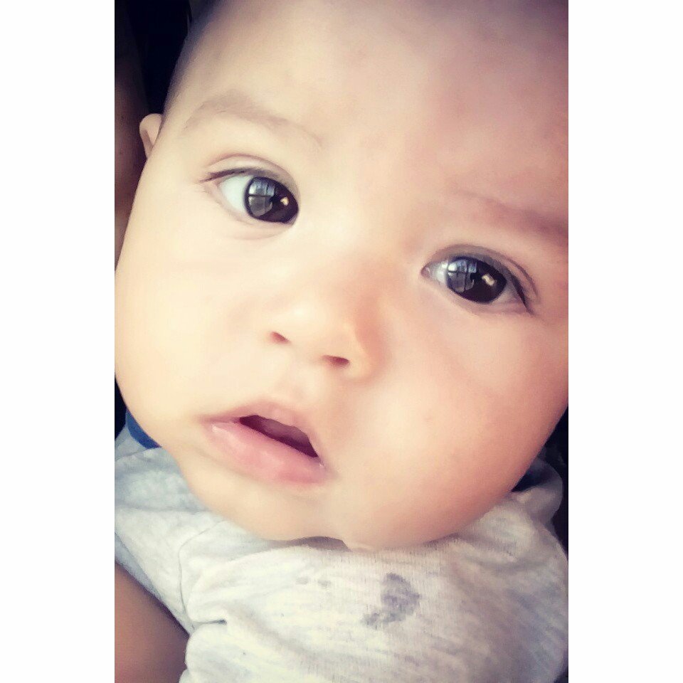 YohaaCarp's tweet photo. @todonoticias Sábado con mi bebé Román ❤ #EsteFinde https://t.co/Q1435Ky3u6