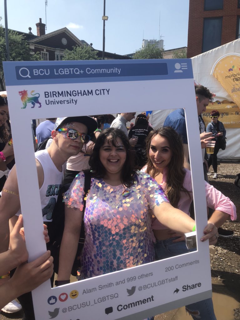 It’s brightened up since this morning, come say hello!