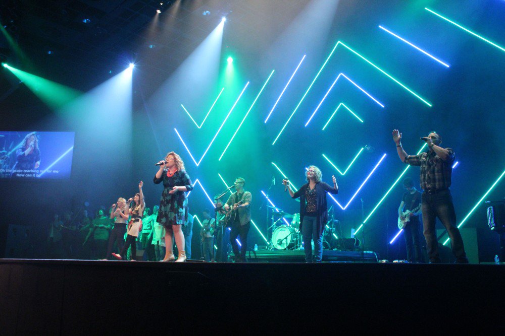 triplewidemedia's tweet image. Interested in adding LED to your setup? Here are 6 creative ways to give it a go. twm.co/2uEtLOx #led #multiscreen #triplewide