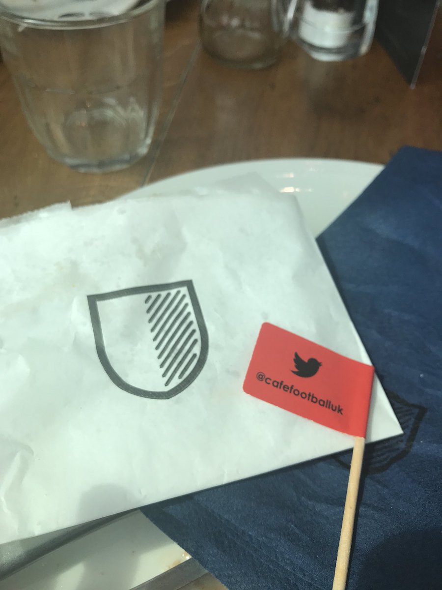 crcazzacr's tweet photo. Just demolished a Nicky Butty @cafefootballuk #birthdaylunch https://t.co/VqpPP8nrhE