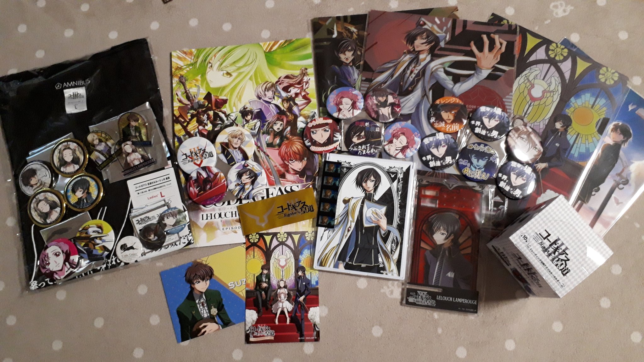りり 皇道見てきました 心がしんどすぎるし正直展開に追い付けてません ネタバレをしない感想としては紅蓮聖天八極式とランスロット アルビオンとにかくカッコよくてコードギアスのキャラは本当に皆大好きだということです T Co Buxnkeainv