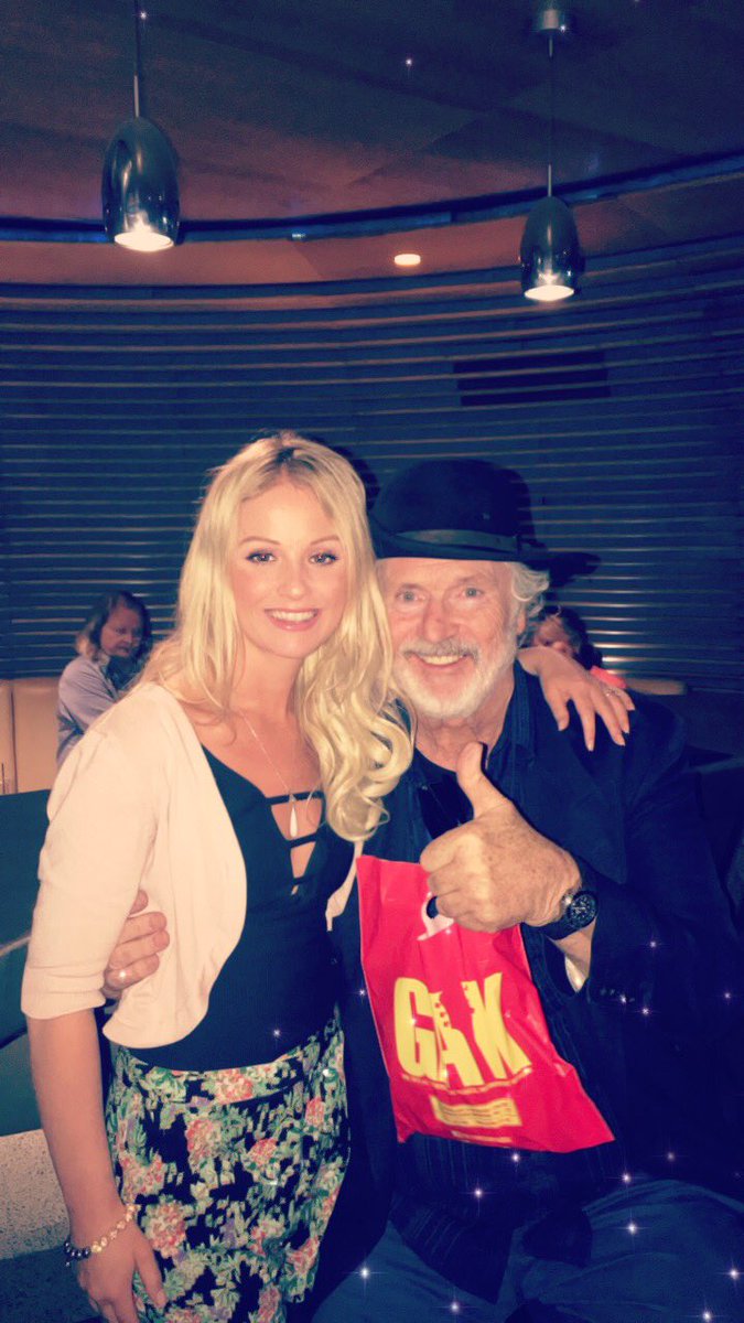 MichellejWright's tweet photo. We won #bestdrama and #bestscreenplay at #brightonrocksfilmfestival for #inhumanswetrust 🙏💕 #gratitude #Filming #shortfilm #letskeepfilmmakingalive #supportingfilms #patrickbergin #timkent https://t.co/l3S6TDBRMv