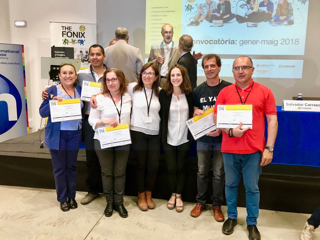 cfabonpastor's tweet photo. 1r premi categoria A1 i 1r premi categoria A2 per escoles d'adults.
Orgullosos dels nostres alumnes #faduls #Fonix2018 #fadults #fpa_anglès https://t.co/RagsbjOKjH
