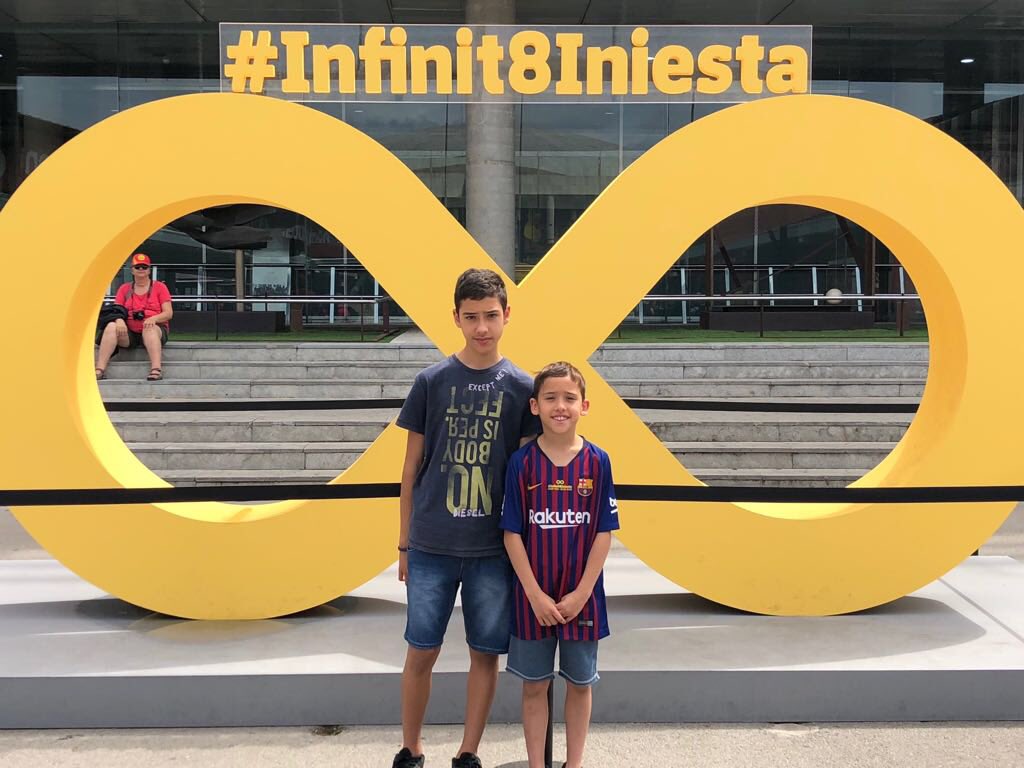 razalo71's tweet photo. #inifinit8iniesta https://t.co/KGGSLWTIVW