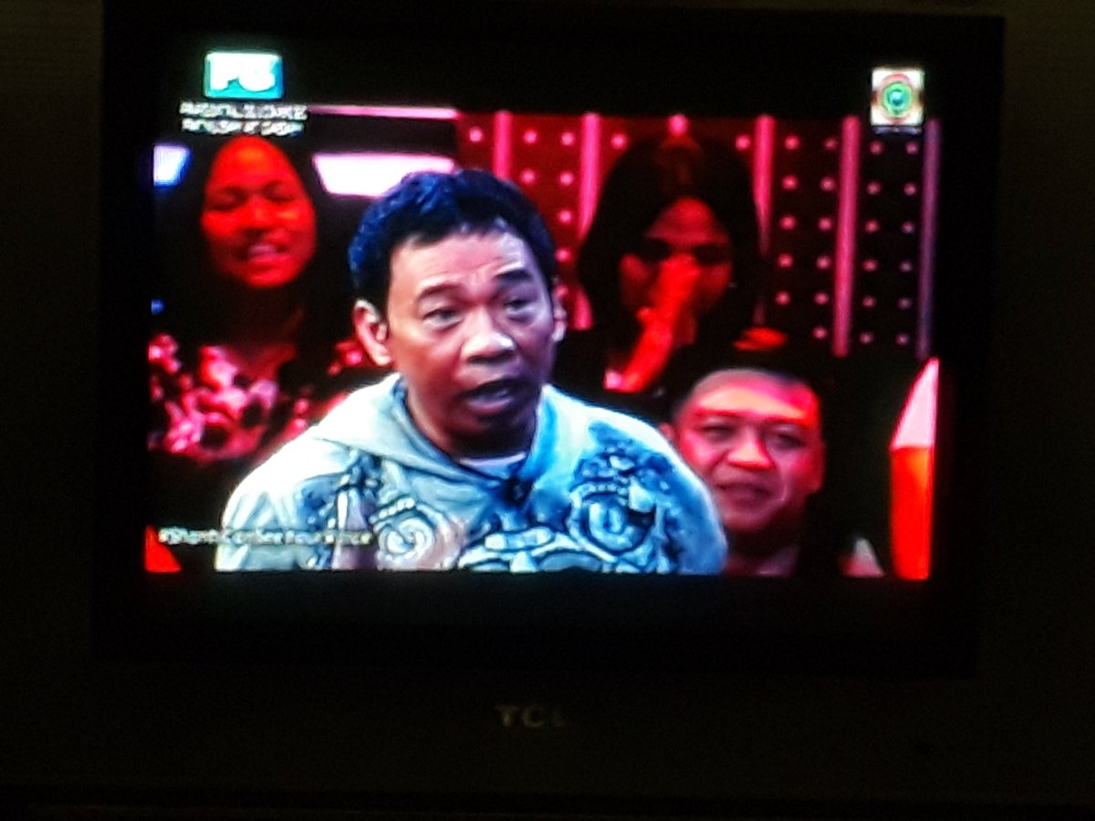 abby5778's tweet photo. Magiging problema lang daw ni Long ay pag ibig sabi ng nanay niya! #ShantiCanSeeYourVoice @luckymanzano @ICSYVPH https://t.co/xKYsRBzOna