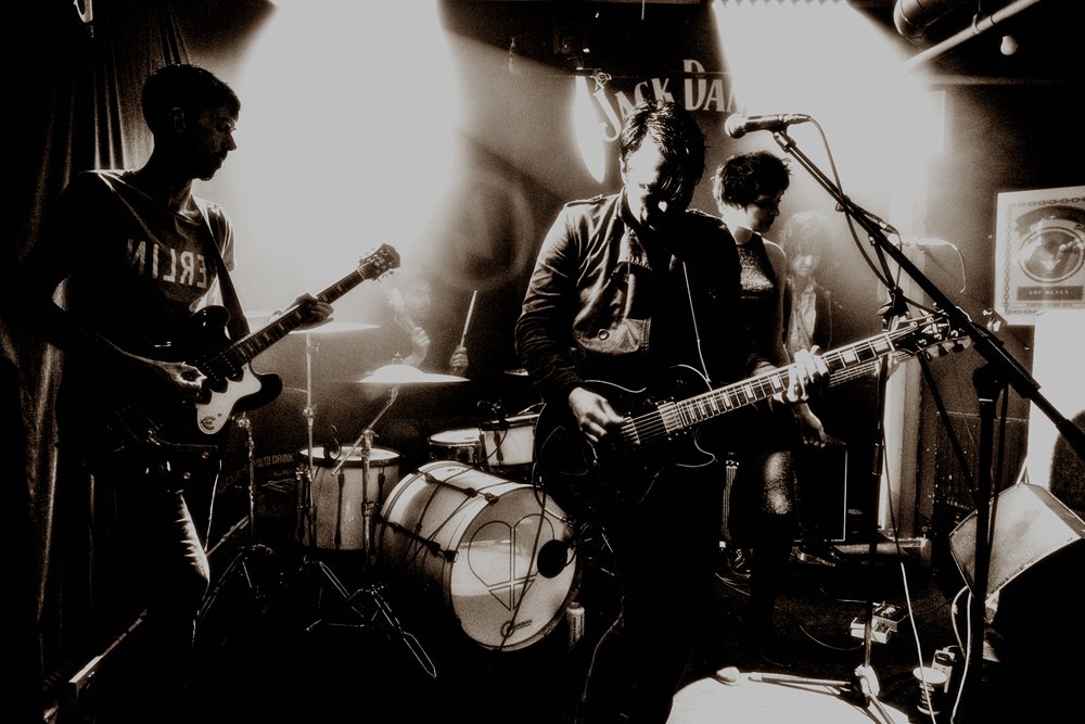 // <a href="/TheRubyLounge/">The Ruby Lounge</a> 
// 9th June 2018
Tickets goo.gl/7ft7C9
🌹