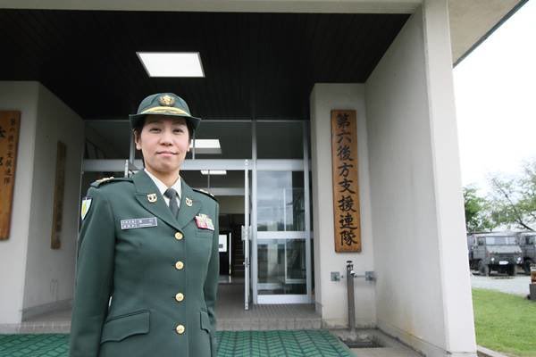 送料0円】 空自 女性自衛官 スカート PX品 - htii.edu.kz