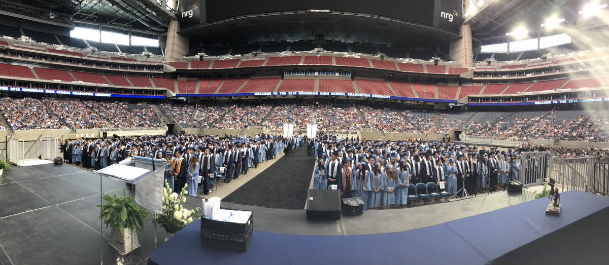desi9ndevil's tweet photo. Presenting the @HumbleISD_KHS graduating #ClassOf2018 https://t.co/GDswih31Ea