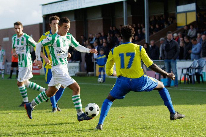 Valentijn van Keulen blonk uit, maar kon Kloetinge niet aan plek twee helpen pzc.nl/amateurvoetbal…