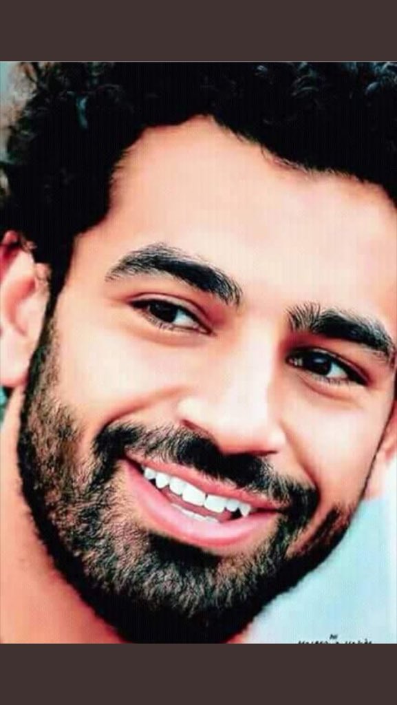 #كلنا_ليفربول .. اخوانا المصريين والعرب اكثروا من الدعاء عند الفطور ان الله يوفق #محمد_صلاح ويبعد عنه الاصابات