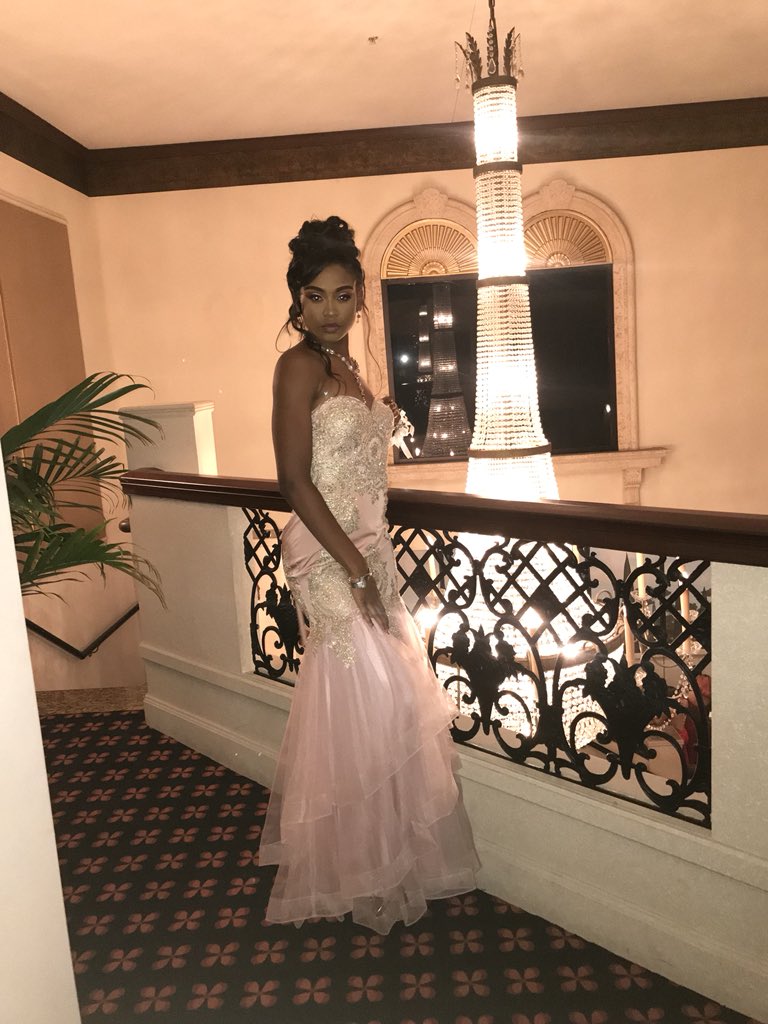 PromPics's tweet photo. This !

https://t.co/ulcG7ih97N