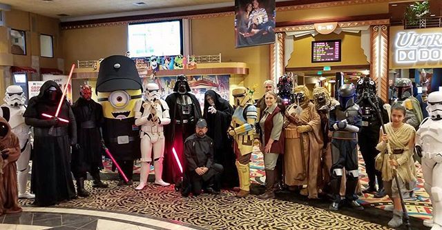 WIGarrison501st's tweet photo. We had a Big turn out for our troop of Solo A #starwars movie ! #wigarrison #501stlegion https://t.co/9IAFQhH0v9 https://t.co/eu6BCR9c2c