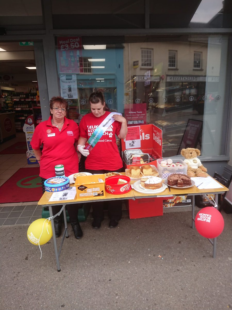 Sucessfull fund raising morning,lots of yummy cakes made by the staff 😋 @SparBoveyTracey <a href="/12mrmorgan/">Morgan Floyd-Walker</a>  <a href="/dbwoofy/">Dave Woof</a> <a href="/bloodwise_uk/">Bloodwise</a>