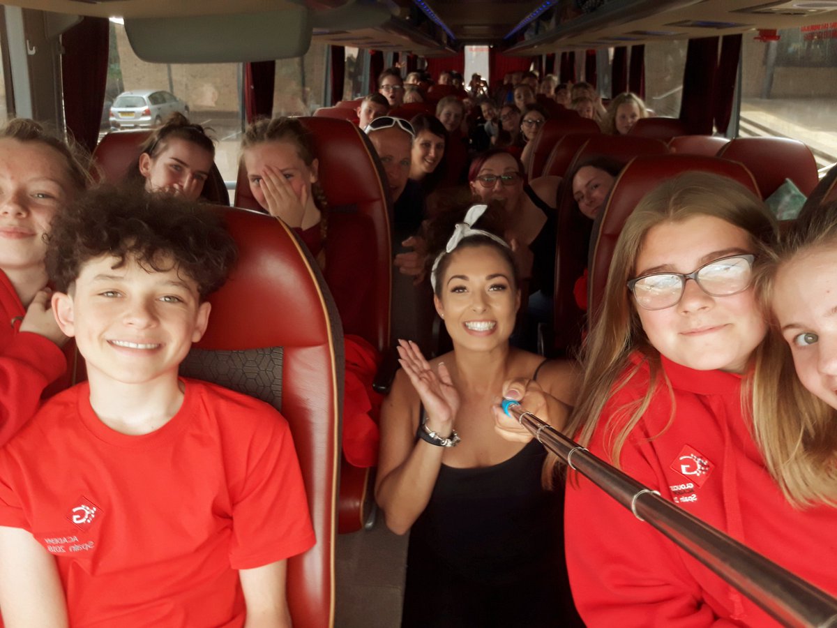 GloucsAcademyPE's tweet photo. And we're off!! Tour tour tour! 😎 @Absportstravel https://t.co/rqIgVvNM73