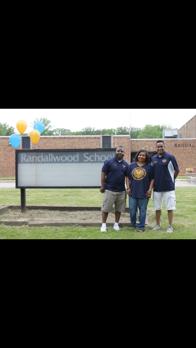 Warrensville Alumni tweet media