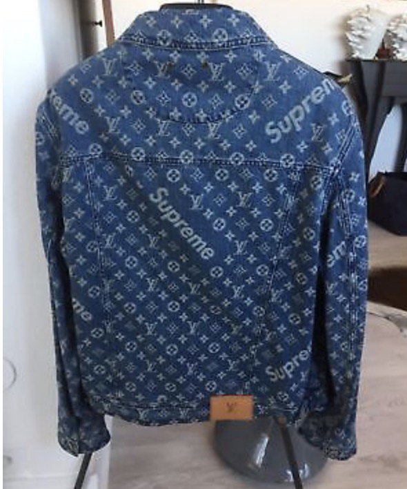 louis vuitton supreme blue jacket