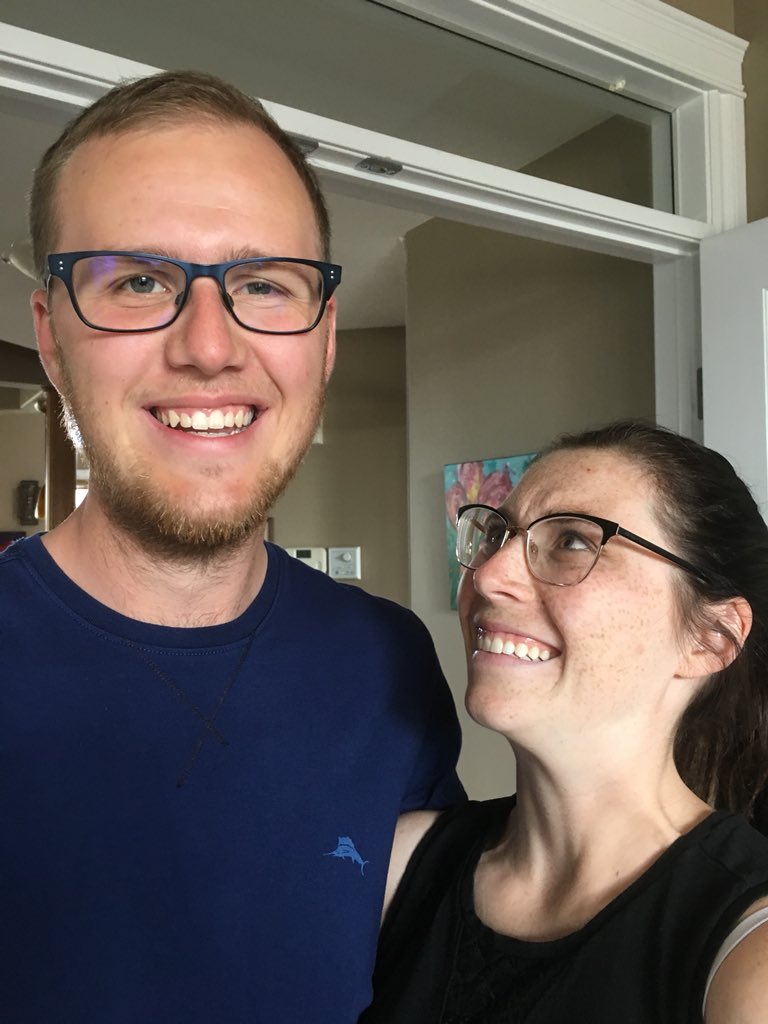 MisssMartel's tweet photo. I’m dating Mose Shrute. #seedingbeard #neckbeard #pennsilvaniadutch #bearsbeetsbattlestargalactica #amishroots #twins https://t.co/80MtPqZUa1
