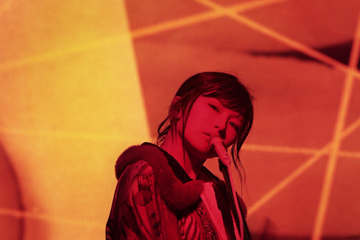 5月27日は椎名林檎さんが 幸福論 でデビューした日 当時衝撃を受けた人たちや周年に遠い目をする人など Togetter 5月27日は椎名林檎さんが 幸福論 でデビューした日 当時衝撃を受けた人たちや周年に遠い目をする人など Togetter