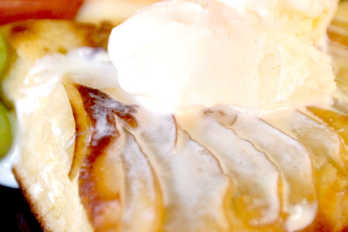 スキル 台所召喚 はすごい りんごのパンケーキ ミルクジェラート添え しっぽタヌキの活動報告