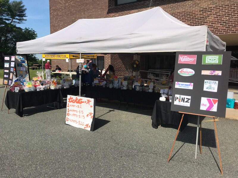 sachems2018's tweet photo. Love cars? Come on down to check out some beauties of all ages! Love raffle baskets? Almost 40 baskets to be won!!! Great day down here at MHS !! https://t.co/22MQbXC7Lb