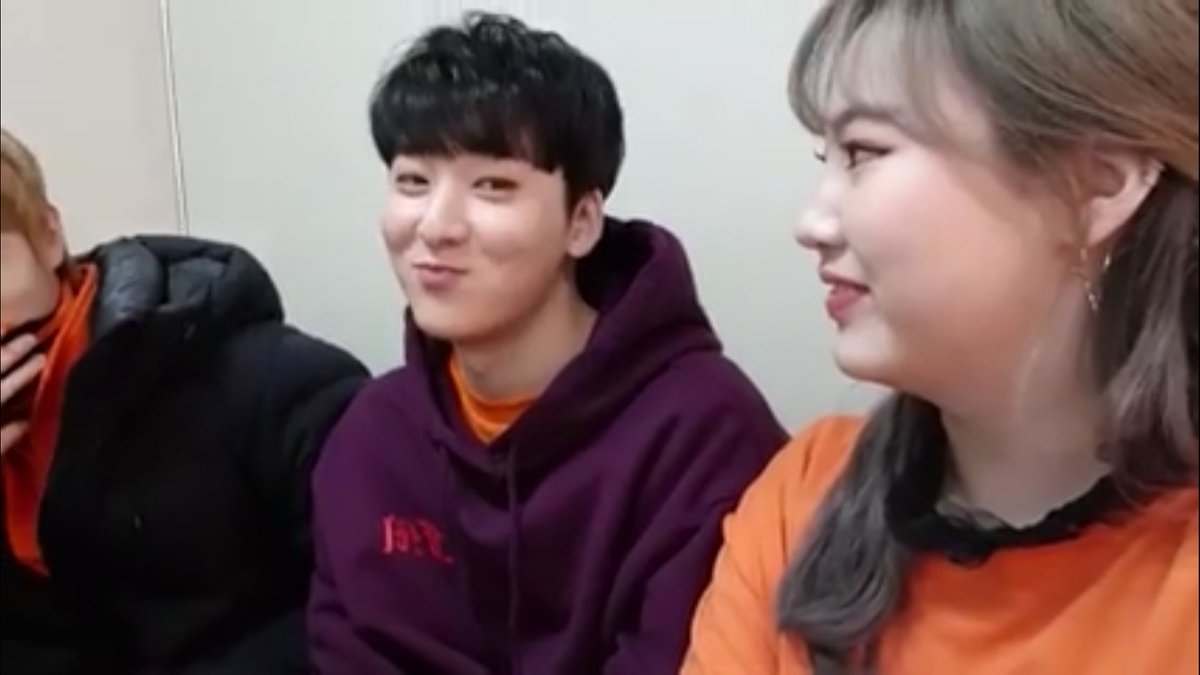 ipanco's tweet photo. @Kevinwoo91 @jiminpark07 @Jae_Day6 You guys~~😂 I really miss #KAEMIN 😇🐥💚 https://t.co/EH6cFq4Gmt