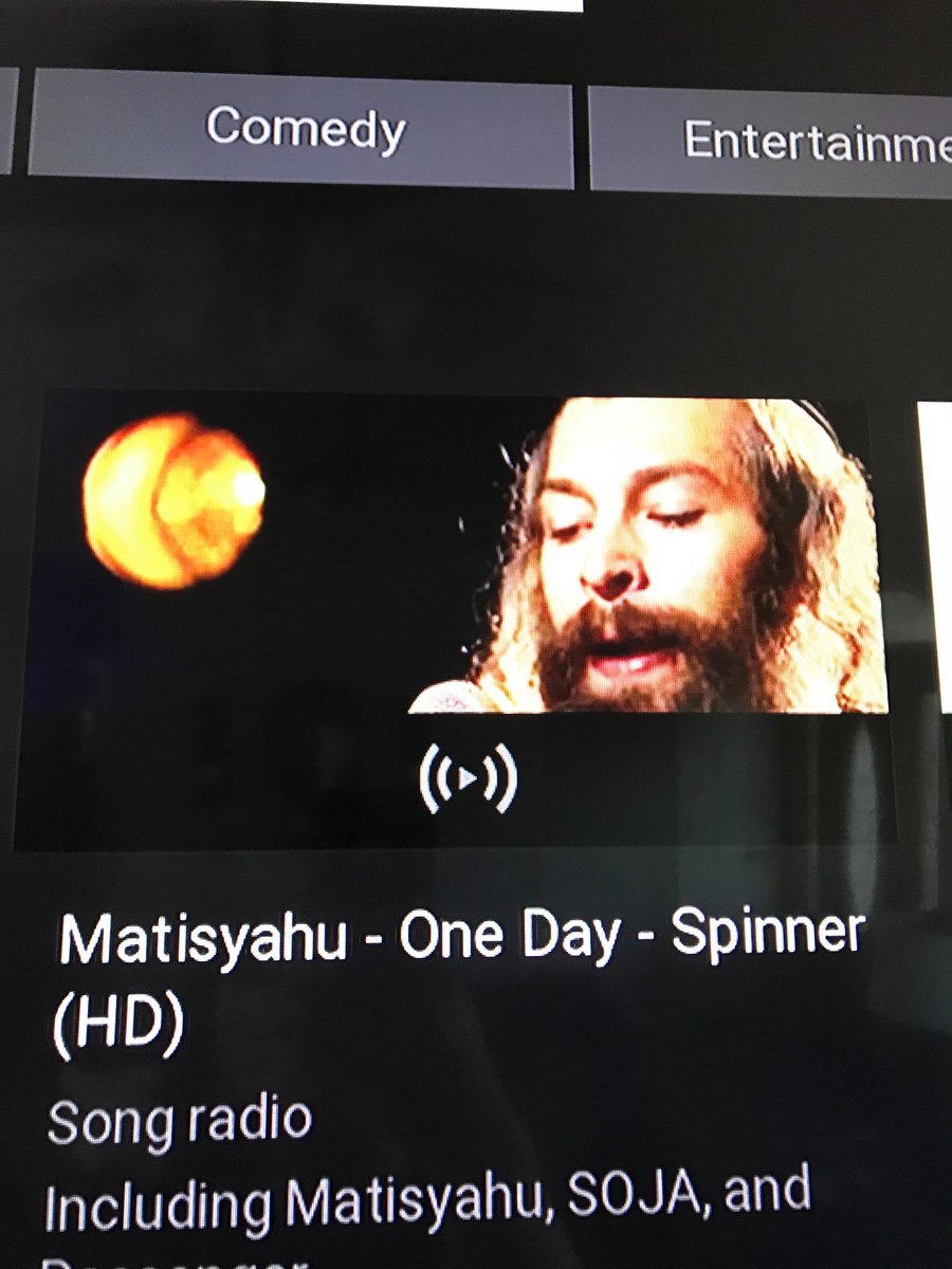 nathanyant's tweet photo. @TheTcnightShow saw this on my TV , sort of looks like you @jimmyfallon @matisyahu https://t.co/bkvtTHknHb