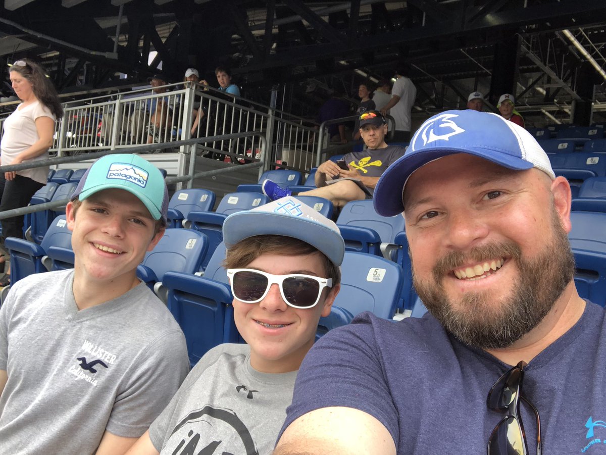 BryanOrangeTree's tweet image. Boys weekend tradition! #NCAALAX