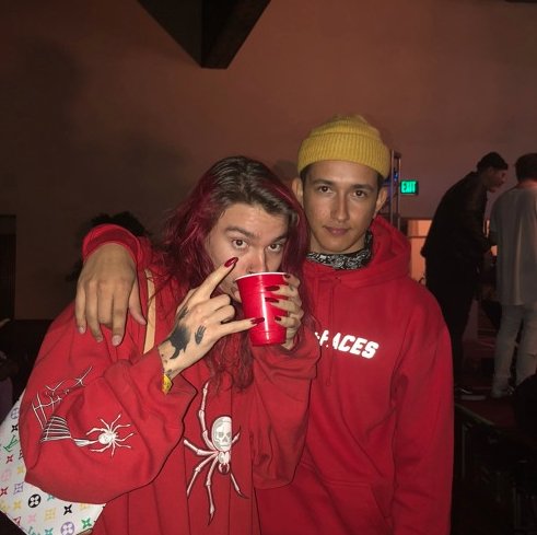 ChiefersDaily's tweet image. +@CharlieShuffler drops off two hard exclusives; "Drugs Are Calling" with @Youngplvg, and "Mystery," with @smrtdeath.

Stream both here: goo.gl/DFF72Q