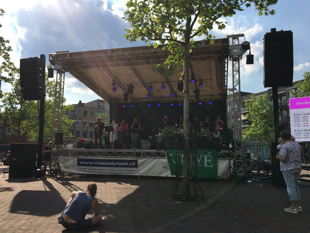 Heerlijk weer  <a href="/gemhardenberg/">Gemeente Hardenberg</a> met geweldig #haprobiba gelegenheidsorkest #gezellig