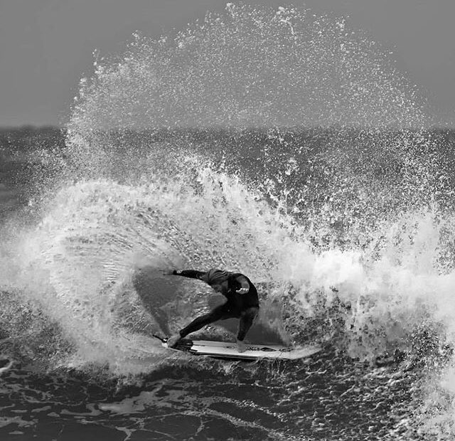 _threefins's tweet image. Wade Carmichael! MUITO SURF E POUCA MÍDIA 🔥🔥🔥