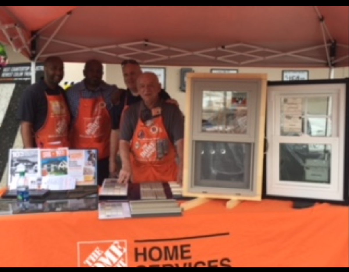 HDE always getting  support form store #1249. Another great event! Rob, Frank, SM and SASM. @JimHicks_HDE <a href="/andrewjalfano/">Andy Alfano</a> <a href="/VinceLanigan/">Vince Lanigan</a>