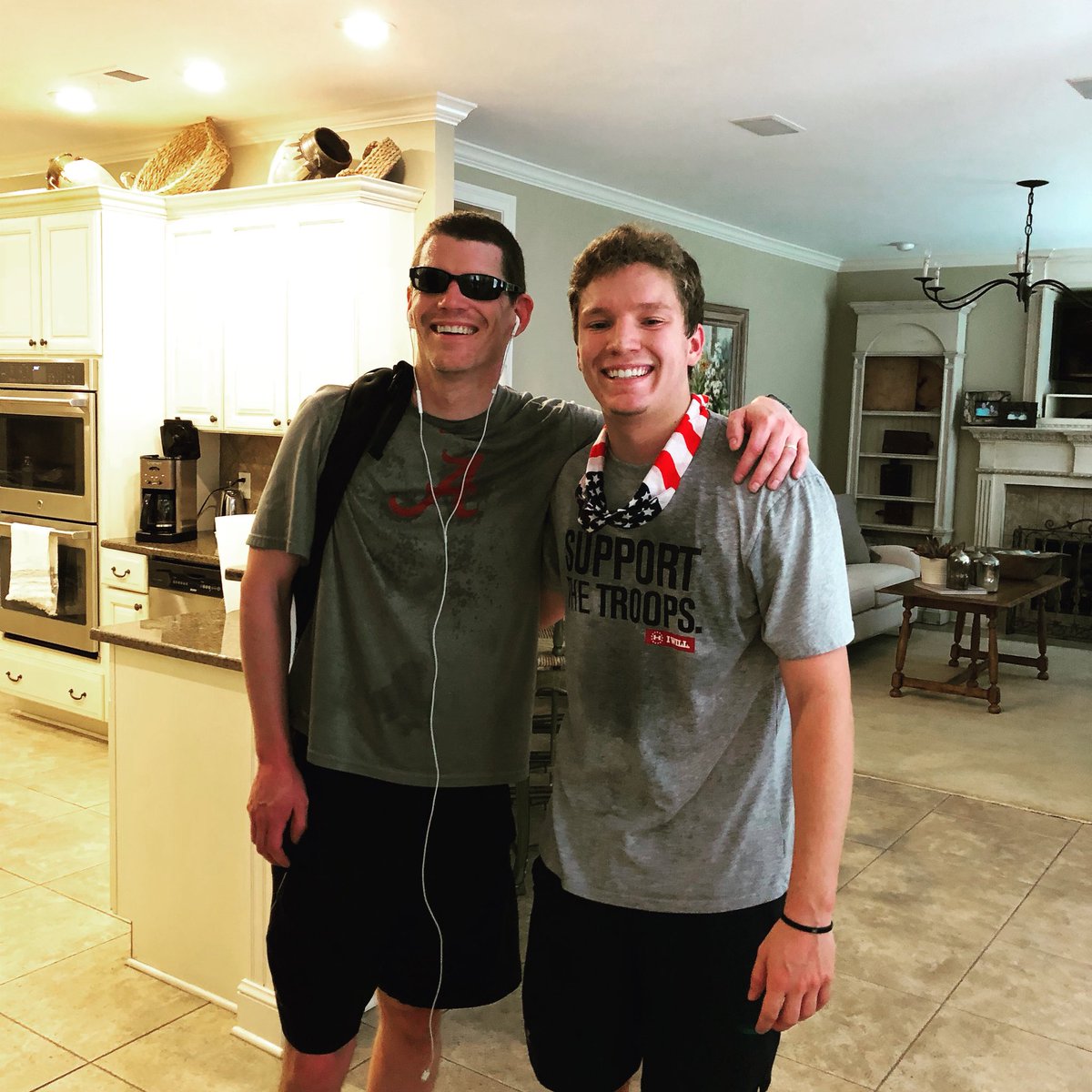 grayson5's tweet photo. @MurphChallenge @Jackson_Munyon4 #murph2018 in the books #NeverForget https://t.co/frGr98VfwJ
