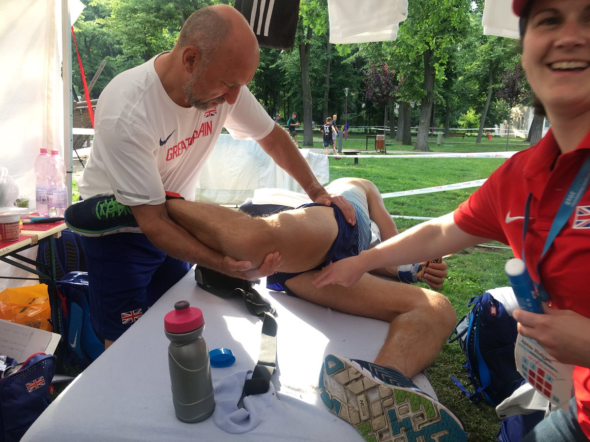 TeamGBUltra's tweet photo. #StretchThoseLegs https://t.co/9K1OswY2qZ