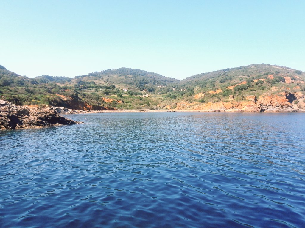 Giro dell'isola con #StefanoSubElba e primo bagno dell'anno🎊🎉🎊 #PortoAzzurrodascoprire #discoverelba #visitportoazzurro #elba #isoladelba
