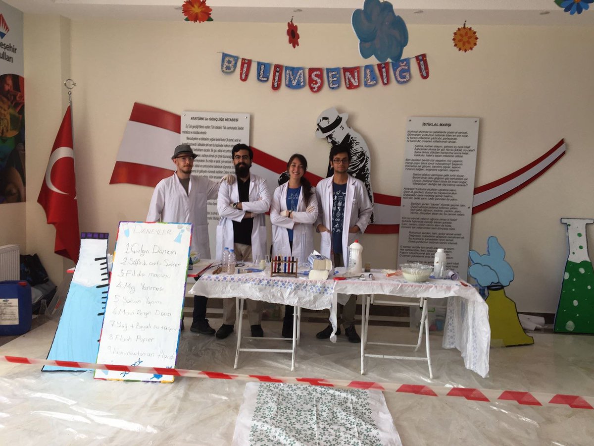Çayyolu Bahçeşehir Koleji'nde gerçekleştirilen Bilim Şenliğin'deydik.
<a href="/METU_ODTU/">METU / ODTÜ</a> 
<a href="/METUChem/">METU Chemistry</a> 
#metu #chem #kimya #odtu