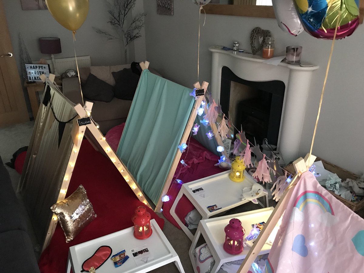 TheSleepyTeepee's tweet photo. Happy birthday Maisie, enjoy your unicorn sleepover with your best friend and sister, Maisie has kindly let her big sister join in on her sleepover fun with her very own Hollywood theme teepee! 🦄🎬⛺️ https://t.co/G6sSQub28z