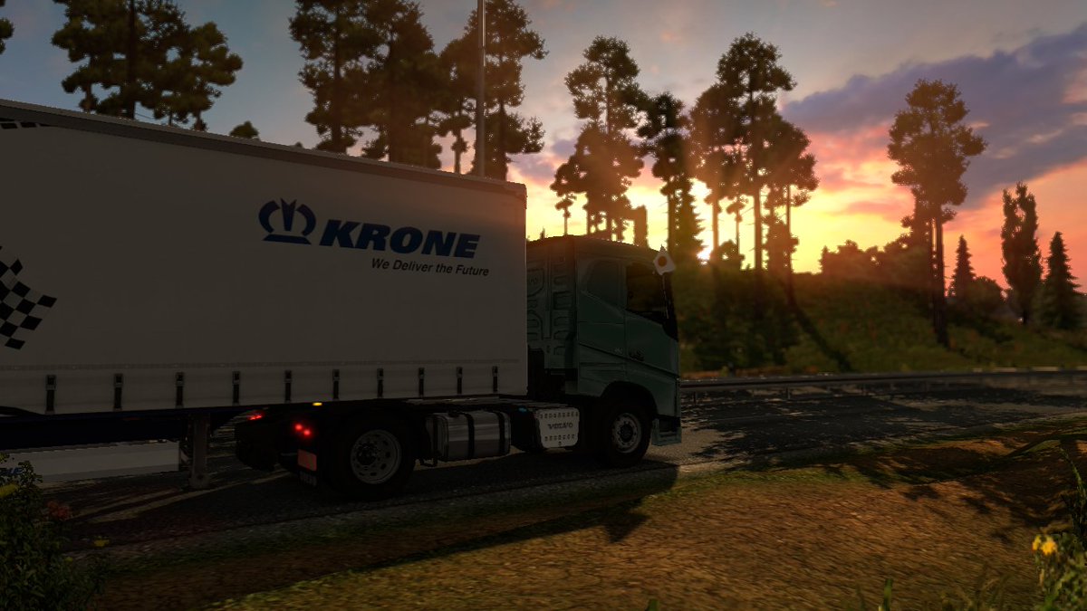 XpertR2's tweet photo. Final delivery of the Event completed. @SCSsoftware @TruckersFM @TruckersMP #WOTREvent #wotrweekend @VolvoTrucks #Krone https://t.co/2uGVc8NccL