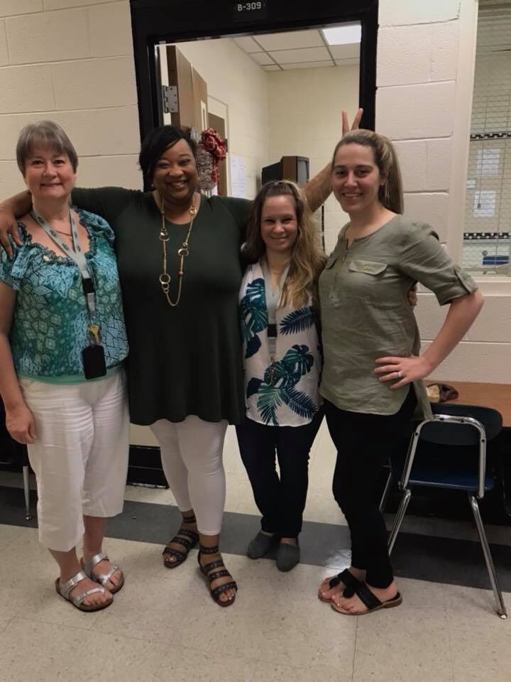 StephanieMLowe1's tweet photo. RCHS awesome EC Teachers wearing green for mental health awareness !! You rock! #standupagainststigma @RCS_NC @RCHS_NC https://t.co/hKDrVl6pyf